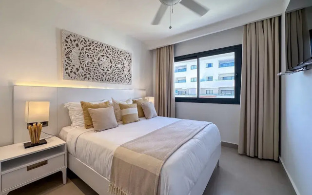 Luxury 2 Bedroom Apartment