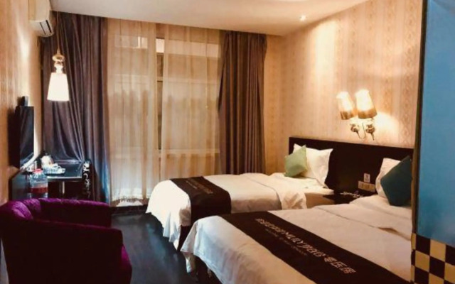 Coconut Crystal Hotel (Taiyuan Qinxian Street)