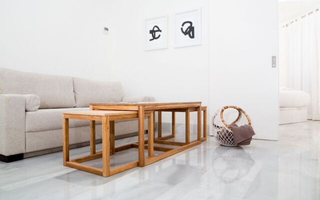 Domopolitan Alcazabilla 15