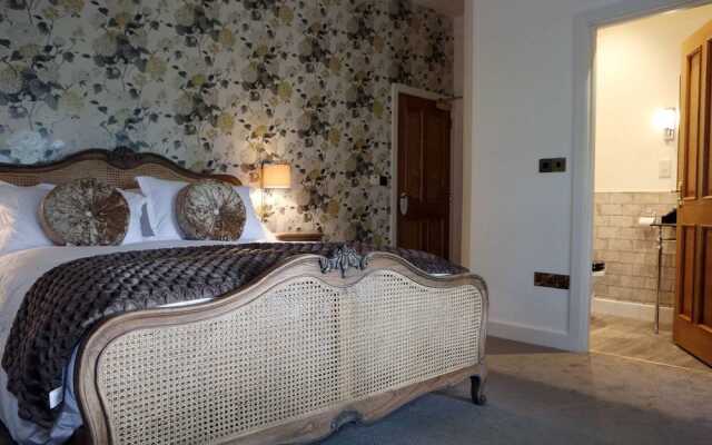 The Heather Glen Country House