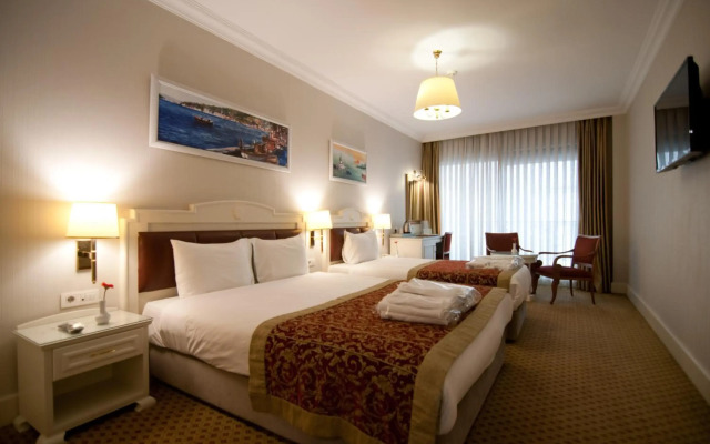 Taksim Metropark Hotel