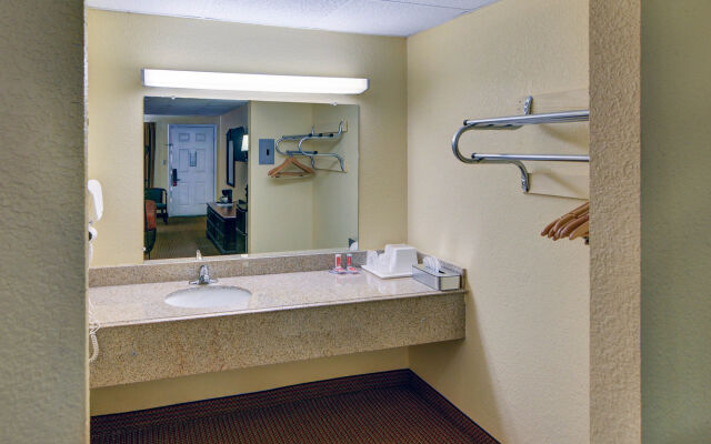 Econo Lodge Marshall