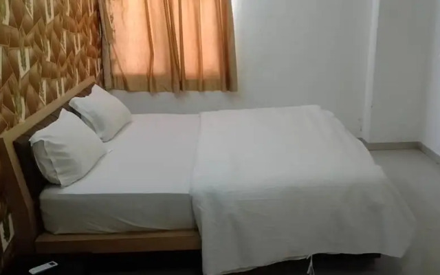Hotel Paradise -Ahmedabad