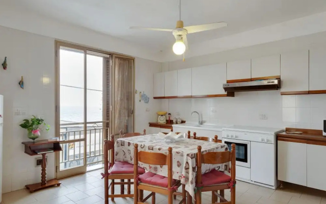 Belvilla by OYO Marinella House
