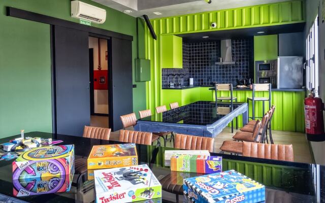 Wonder Hostel
