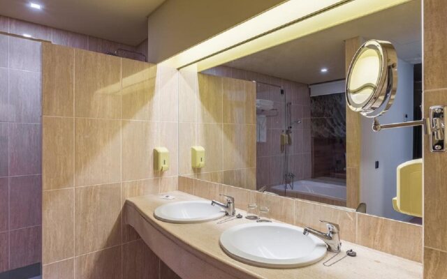 Resort Calheta Beach - All Inclusive