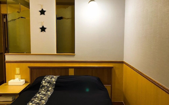 Hotel Bin