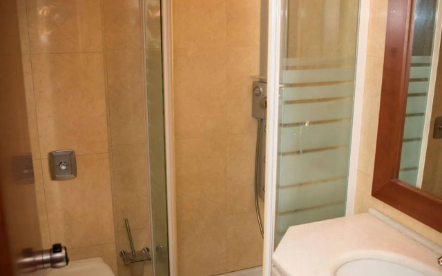 Maritsas Hotel & Suites