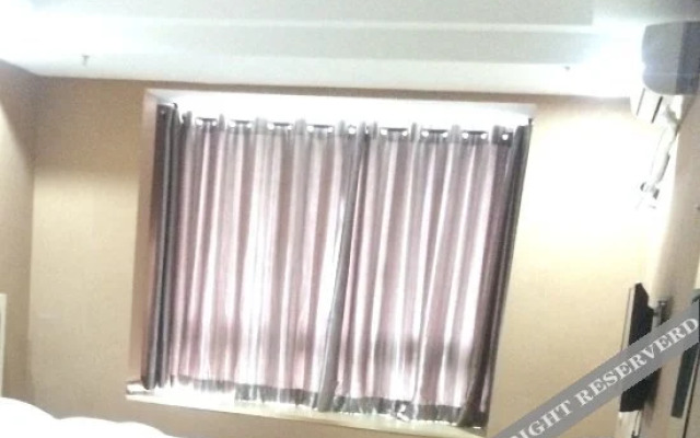 Shengshi Business Hotel
