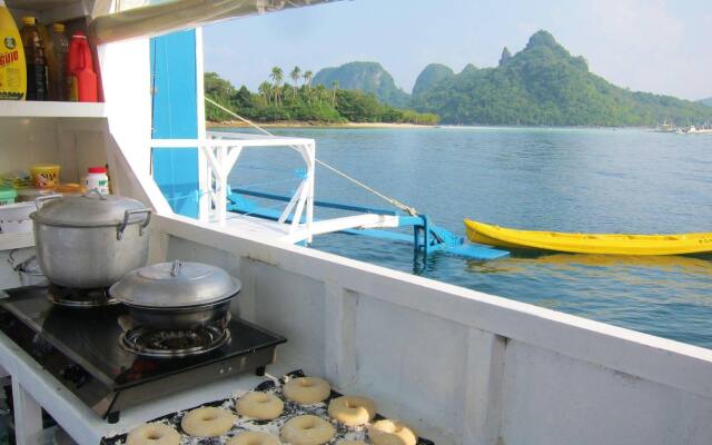 Palawan Secret Cruise