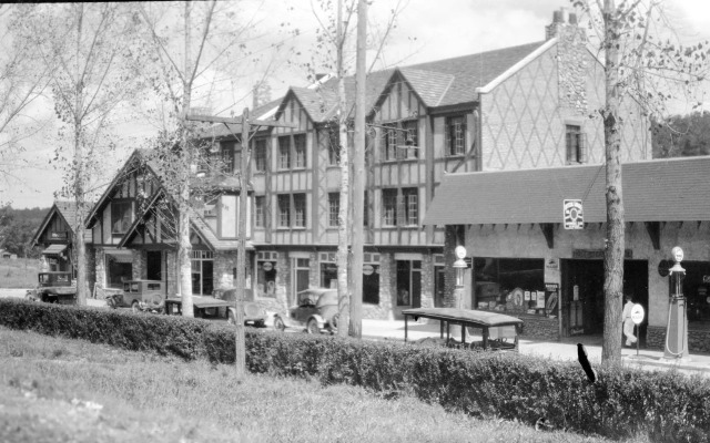 Ye Old English Inn
