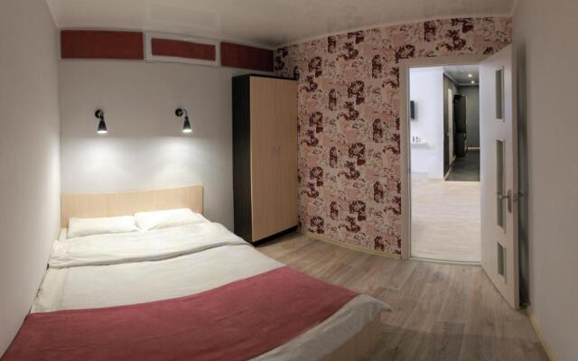 Apartment Dunaeva 45