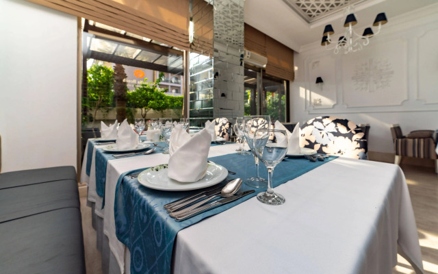 Seamelia Beach Resort Hotel & Spa