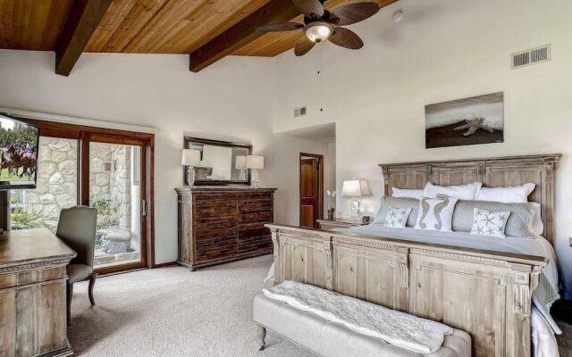 Mira Vista Retreat