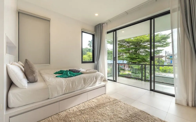One of Phukets Best Villas V212