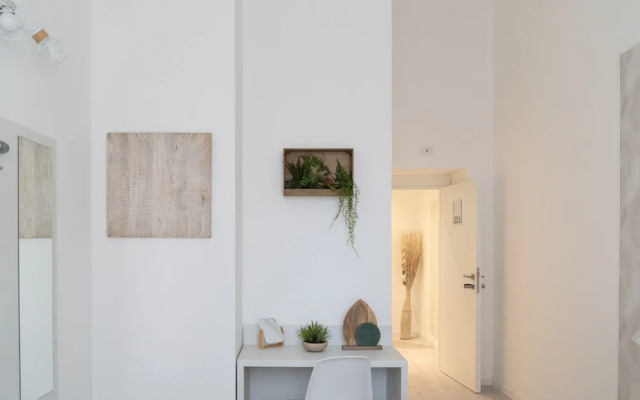 White Gioberti Guesthouse