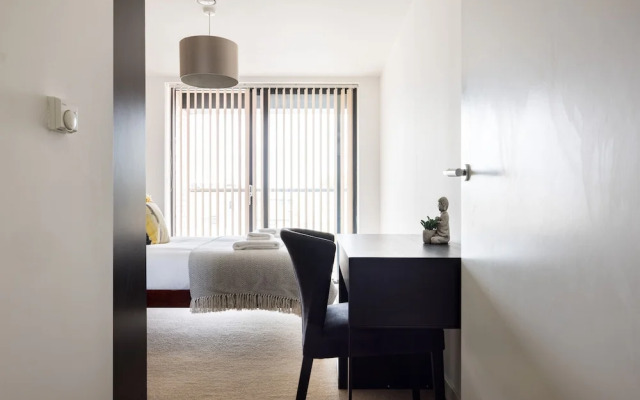 The Liverpool Street Apartments