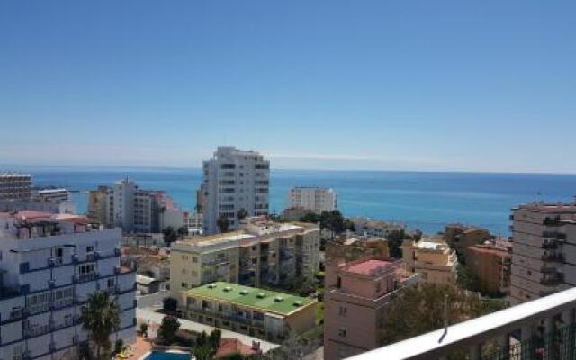 Exklusiva Lägenhet I Benalmadena