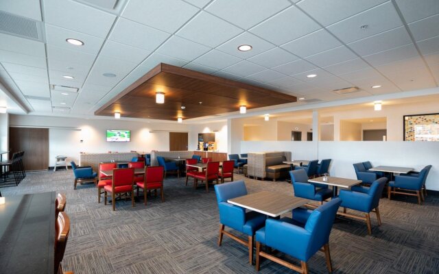 Holiday Inn Express Lethbridge Southeast by IHG