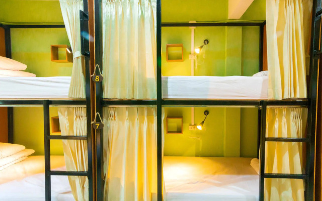 Yindee Hostel