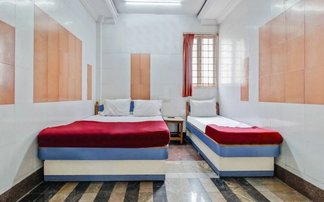 SVR Sai Priya by OYO Rooms