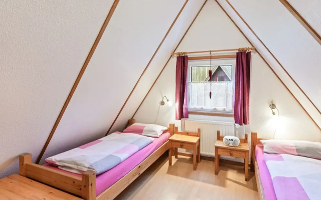 Cozy Holiday Home in Bad Arolsen near River