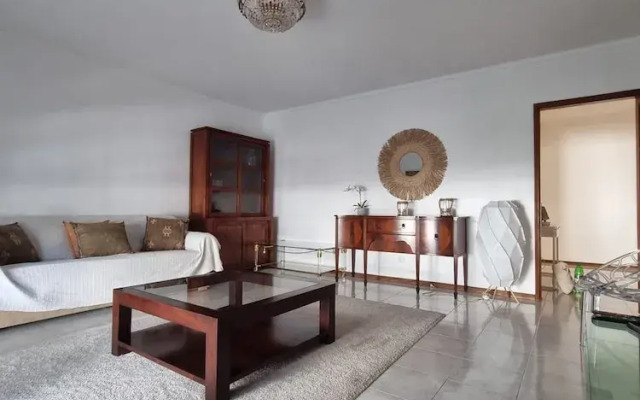 Central Faro Luxury Flat 3 Balconies
