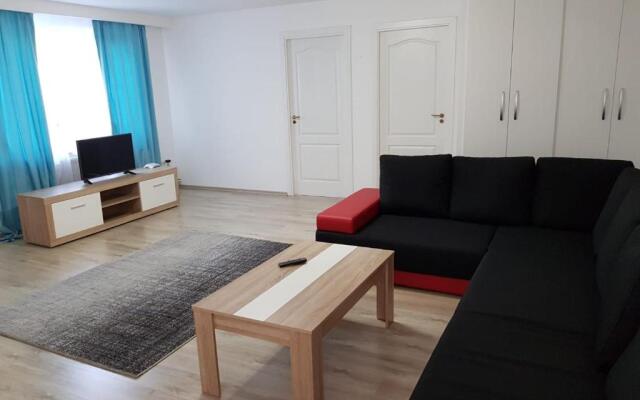 Apartament 8 Central