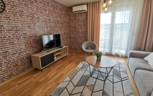 Apartments at Ljubovic Hill Park