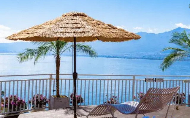 Dali Yuehai Tingyu Yunduan Seaview Art Hotel