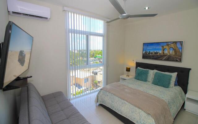 Riviera Towers 2BR & Pool