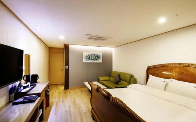 Paju Golden Hill