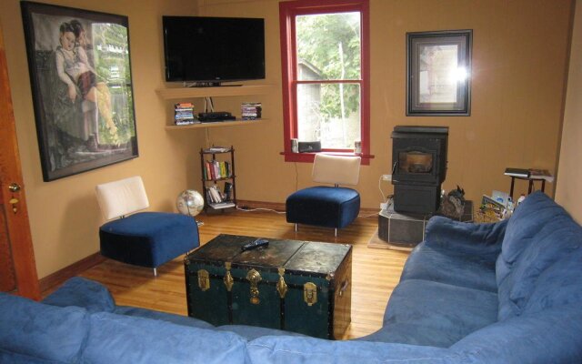Poppi's Guesthouse
