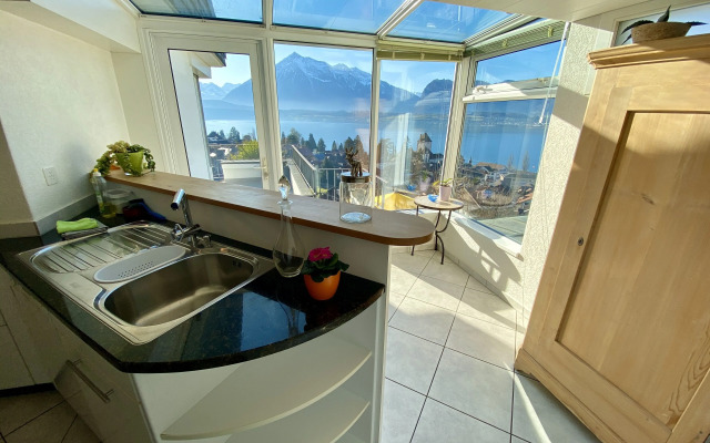 Otium - Luxury Lake View