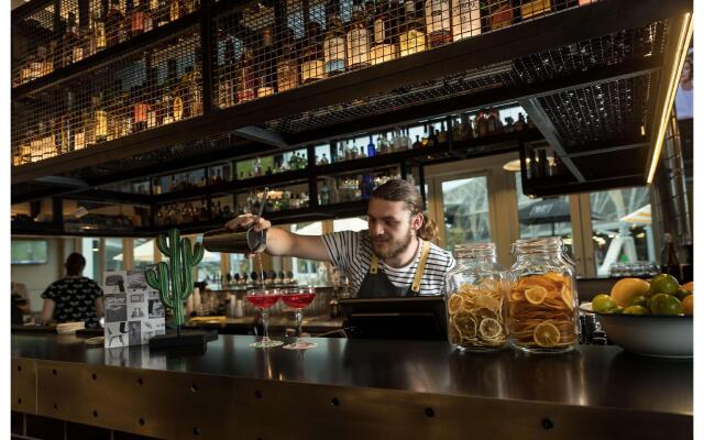 Atura Adelaide Airport