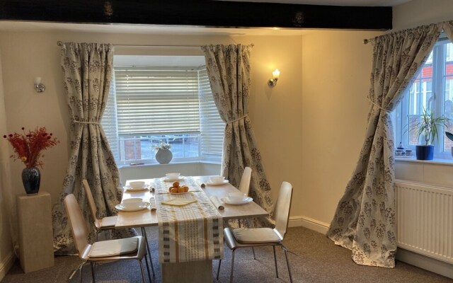 Ask 4 Discount, Best 3-bed House in Manchester