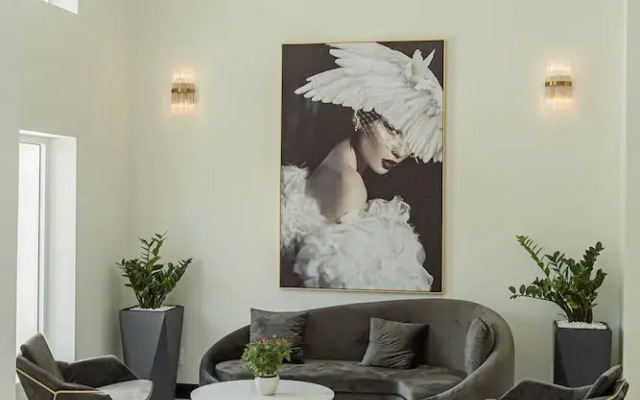 Yurii Hotel