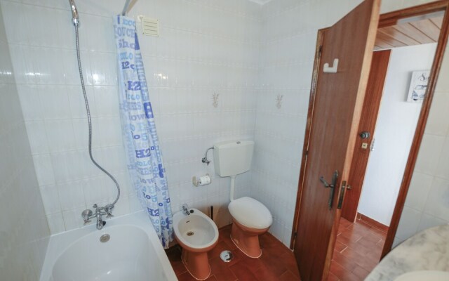 Luz Beach Oceanfront Apartment