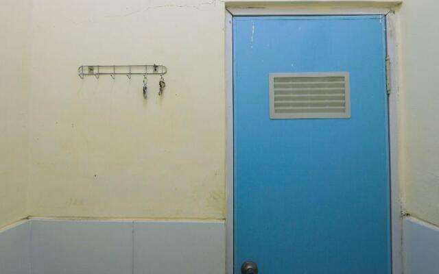 OYO 2371 Islami Family Residence