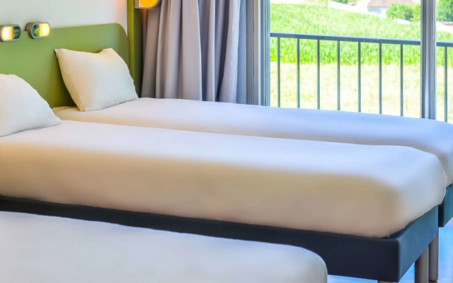 ibis budget Pau Lescar