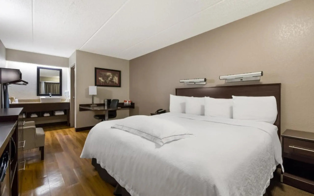 Red Roof Inn PLUS+ Nashville Airport
