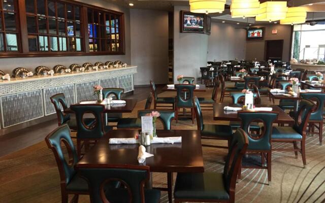 Town & Country Inn and Suites