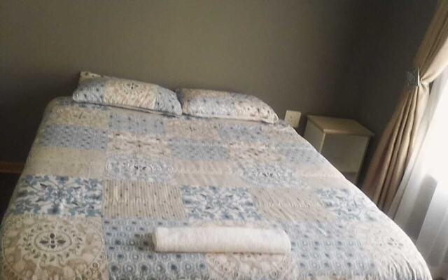 Onesi Guest House