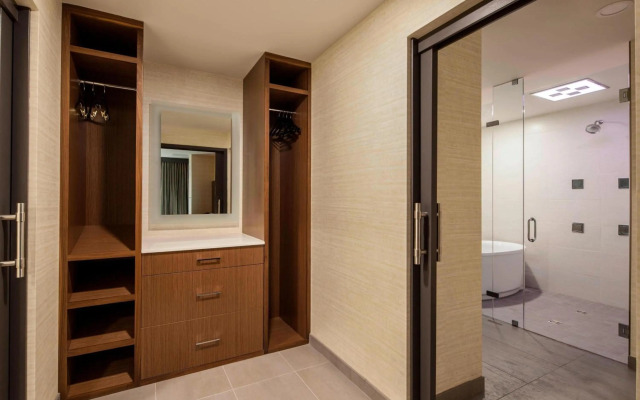The Westin Milwaukee