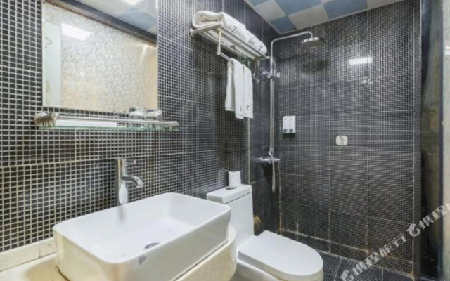 Zsmart Hotel (Shanghai Baoshan Wanda Gongkang Road Subway Station)