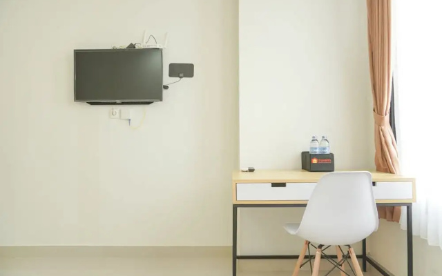 Minimalist And Homey Studio At Evenciio Margonda Apartment