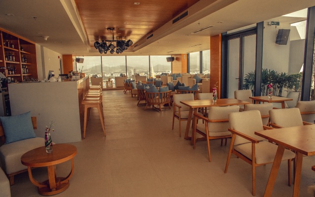 TMS Hotel Da Nang Beach