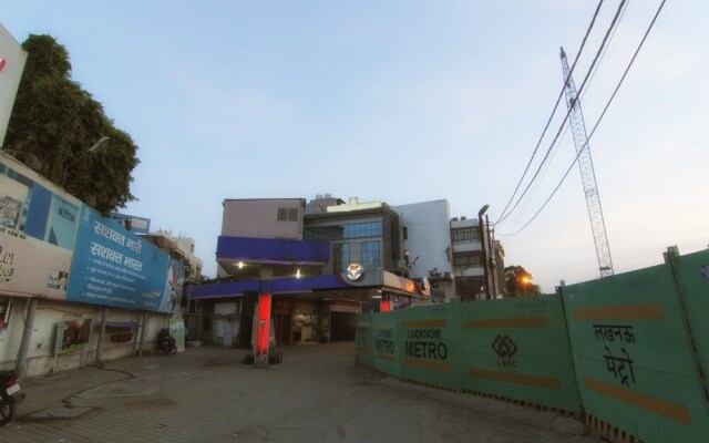 OYO 6804 Hotel Buddha Residency