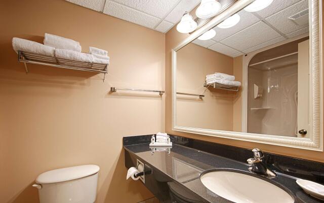 Best Western Plus Orillia Hotel