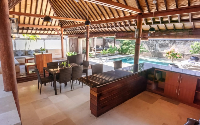 Gili Villas